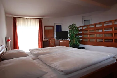 Hotel Orion - Triple Room with Terrace