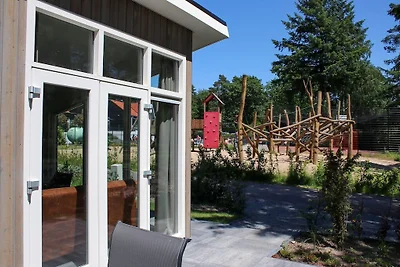 Bungalow mit Pool in Hoenderloo