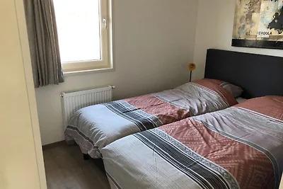 Modernes Chalet mit Garten im grünen Kempen