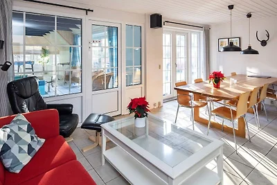12 Personen Ferienhaus in Væggerløse