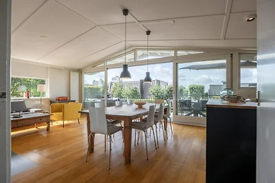 Ferienhaus am Veerse Meer mit Terrasse