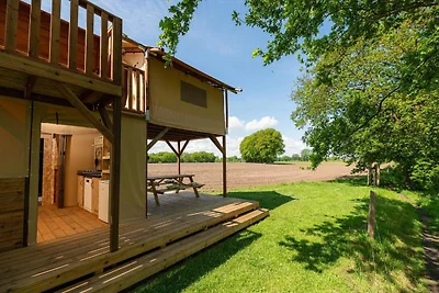Baumhauszelt mit Panoramablick