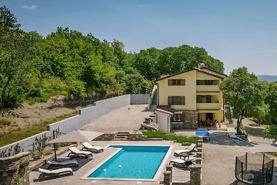 Casa vacanze a Krbune con piscina