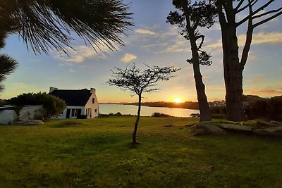 Casa bifamiliare con vista mare