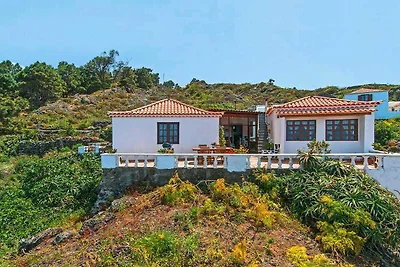 Wohnung in El Tanque mit Garten