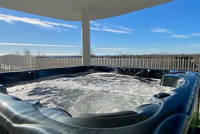 Premium-Aufenthalt mit Whirlpool und Meer