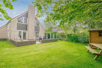 Charmante Villa in der Nähe von Meer und Wald