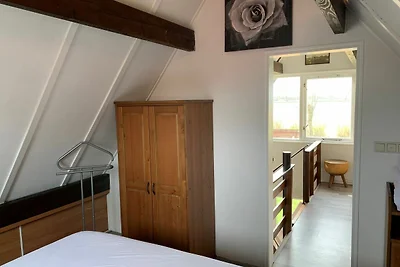 Casa sul mare con vista e giardino esposto a...