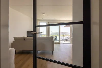 Modern appartement in Kortgene met uitzicht