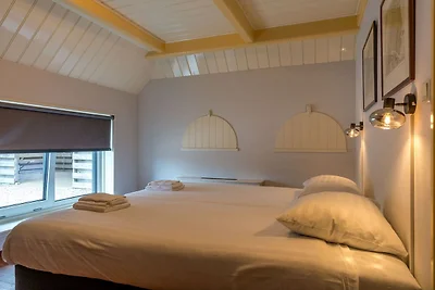 Schönes Ferienhaus in Texel in der Nähe des...