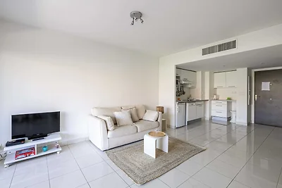 Charmantes Apartment mit Balkon/Pool - 1 Schl...