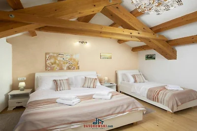 Ferienhaus in Barban mit Schwimmbecken