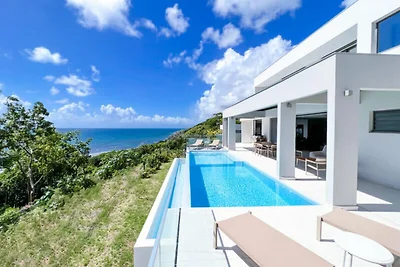 Villa a Saint-François con piscina a sfioro