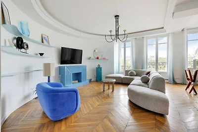 Ruime woning in Parijs-Republique