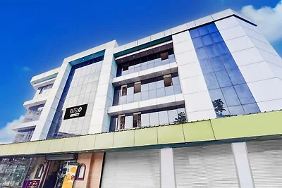 Hotel O DH Road Ernakulam
