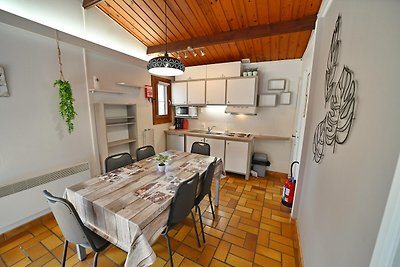 Chalet in Viroinval mit Terrasse