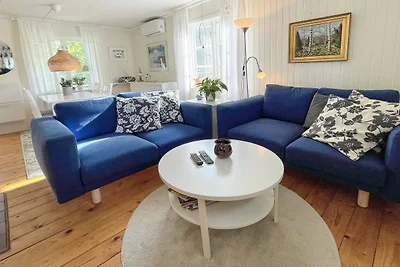 Ferienhaus in der Nähe des Strandes in Ahus