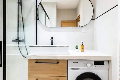 3-Zimmer-Wohnung im Stadtzentrum mit Garten, ...