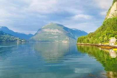 8 Personen Ferienhaus in Innvik-By Traum