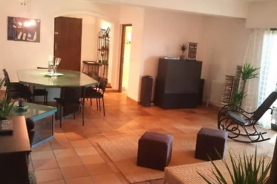 Herrliche Villa mit Schwimmbad in Nizza