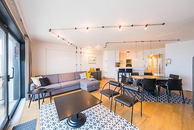 Appartement met twee terrassen en zeezicht