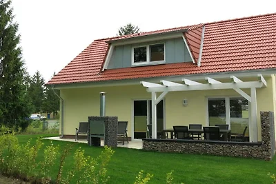 Casa de vacaciones en el lago Warin
