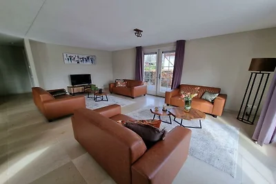 Ferienhaus in Susteren mit Terrasse