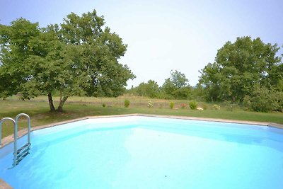 Casa vacanze a Largentière con piscina