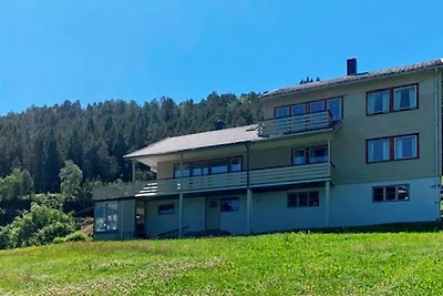 8 persone case ad Austefjorden