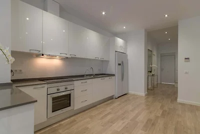 Geschmackvoll eingerichtete Villa auf...