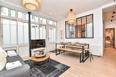 Apartamento con encanto - 3 habitaciones, 8 b...