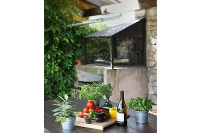 Ferienhaus in Krnica mit Barbecue