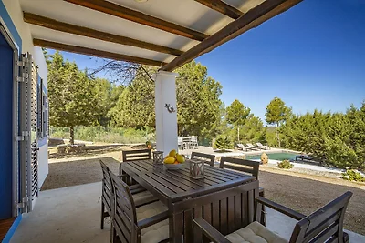 Charmant landhuis in Ibicencan stijl