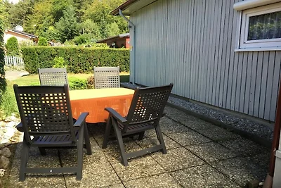 Houten vakantiehuis met wintertuin