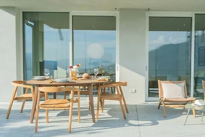 Villa in Vercana (CO) met wifi