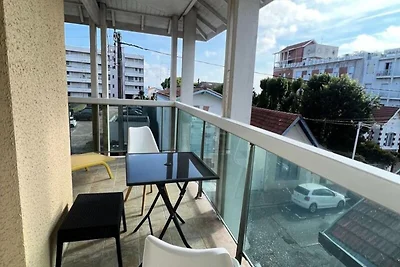 Appartement bij het strand van Eyrac met...