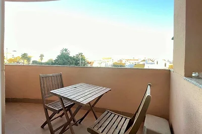 Appartamento a Roquetas de Mar con balcone