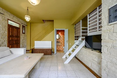 Villa in Spili met Uitzicht & Zwembad