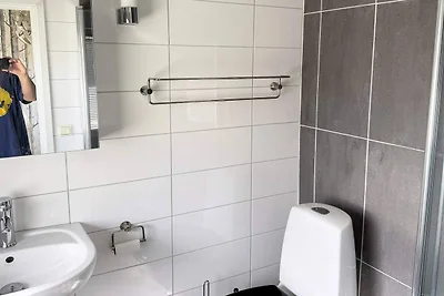4 Personen Ferienhaus in HOLSLJUNGA