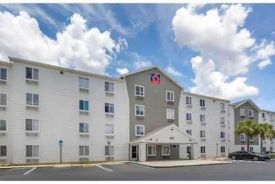 1 Doppelbett | Ada/badewanne/raucher/küche