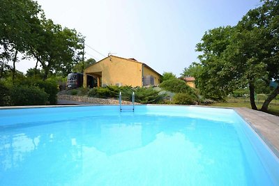 Casa vacanze a Largentière con piscina