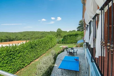 Villa in Kanfanar mit Schwimmbecken