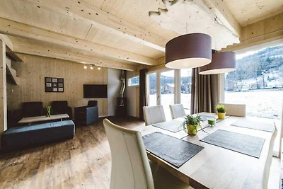 Angenehmes Chalet mit Whirlpool