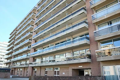 Wohnung in Nieuwpoort mit Terrasse