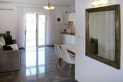 Appartements Adelheid in Biograd, nahe zum...