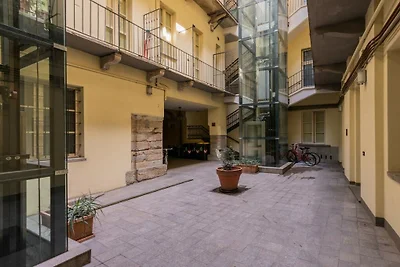 Corte d'appello 5 - I vicini del Re