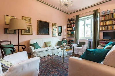 Wohnung in Torino mit Balkon und Parken