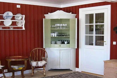 10 Personen Ferienhaus in Follafoss-By Traum