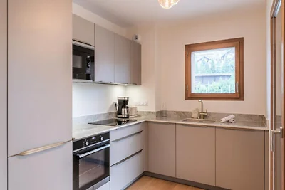 Nuovo appartamento con accesso diretto alle p...