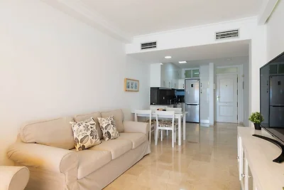 Strandapartment mit Terrasse und Aussicht